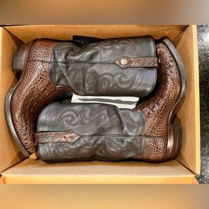 JB Hill Men’s Gator Hornback Cigar Cowboy Boots